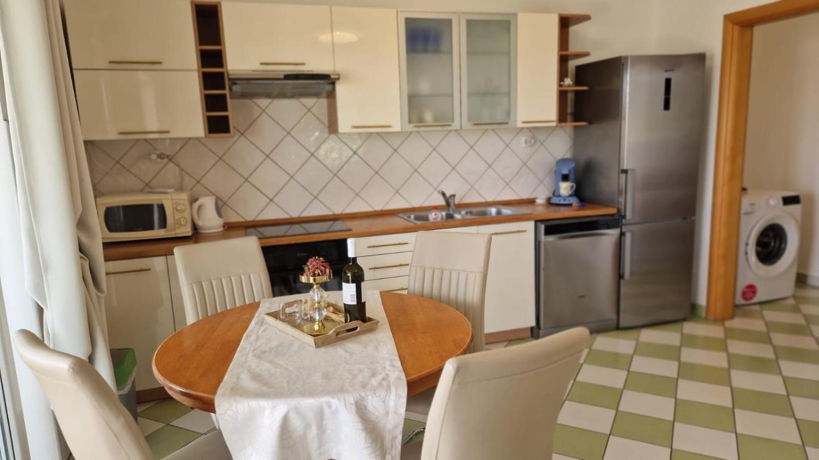Apartments Manuel Banjol Bagian luar foto